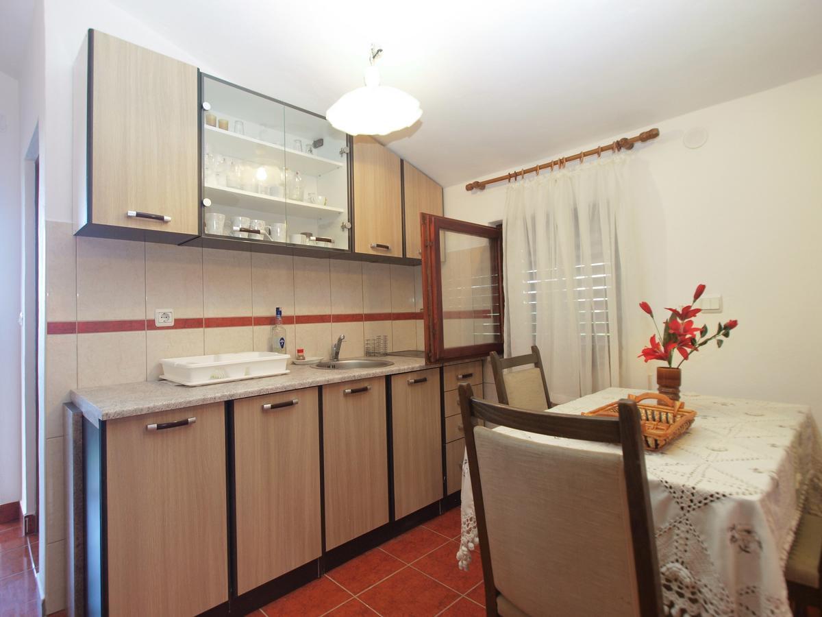 Apartma Milan 1665 Peroj
