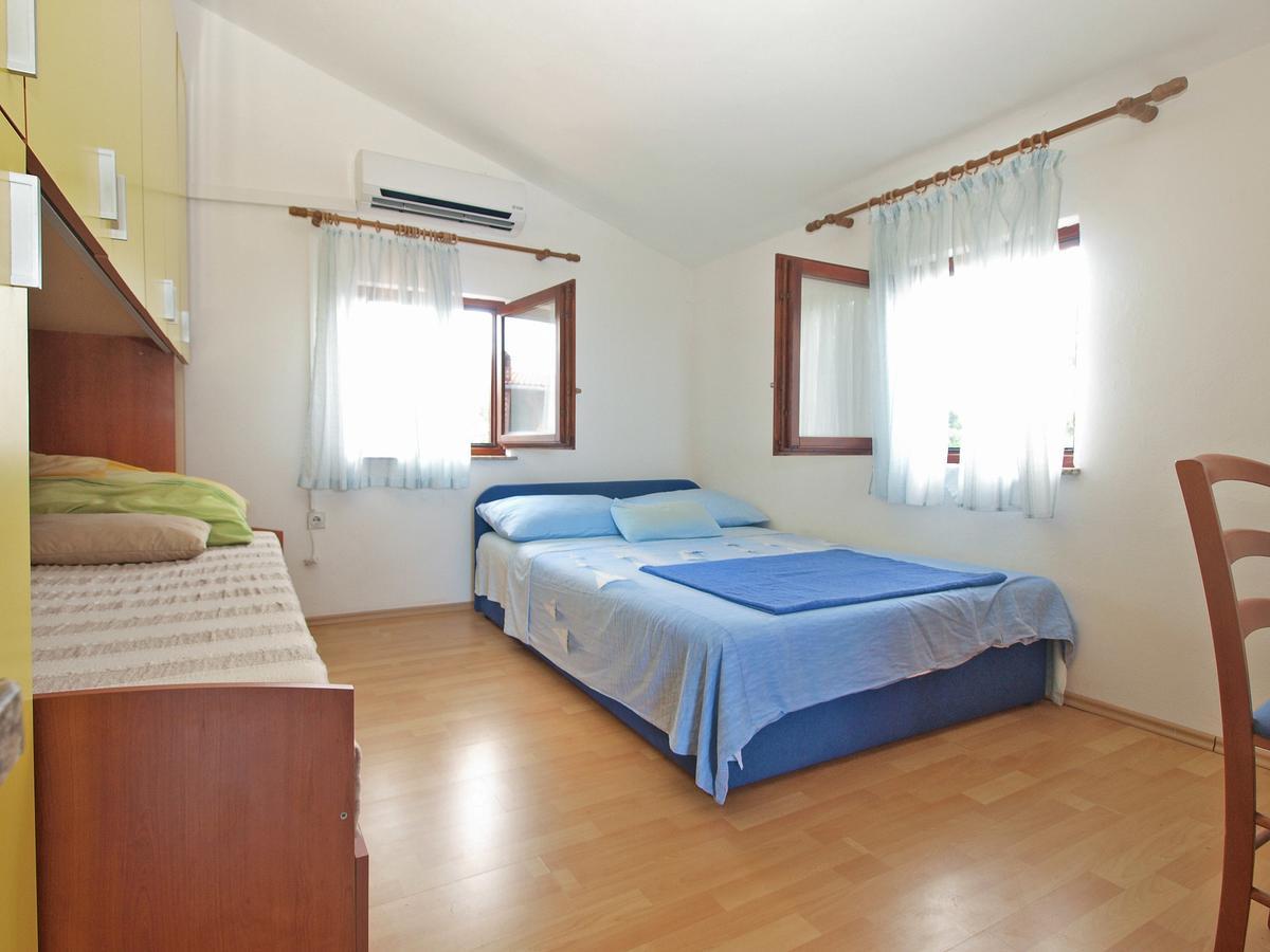 Milan 1665 Apartma *